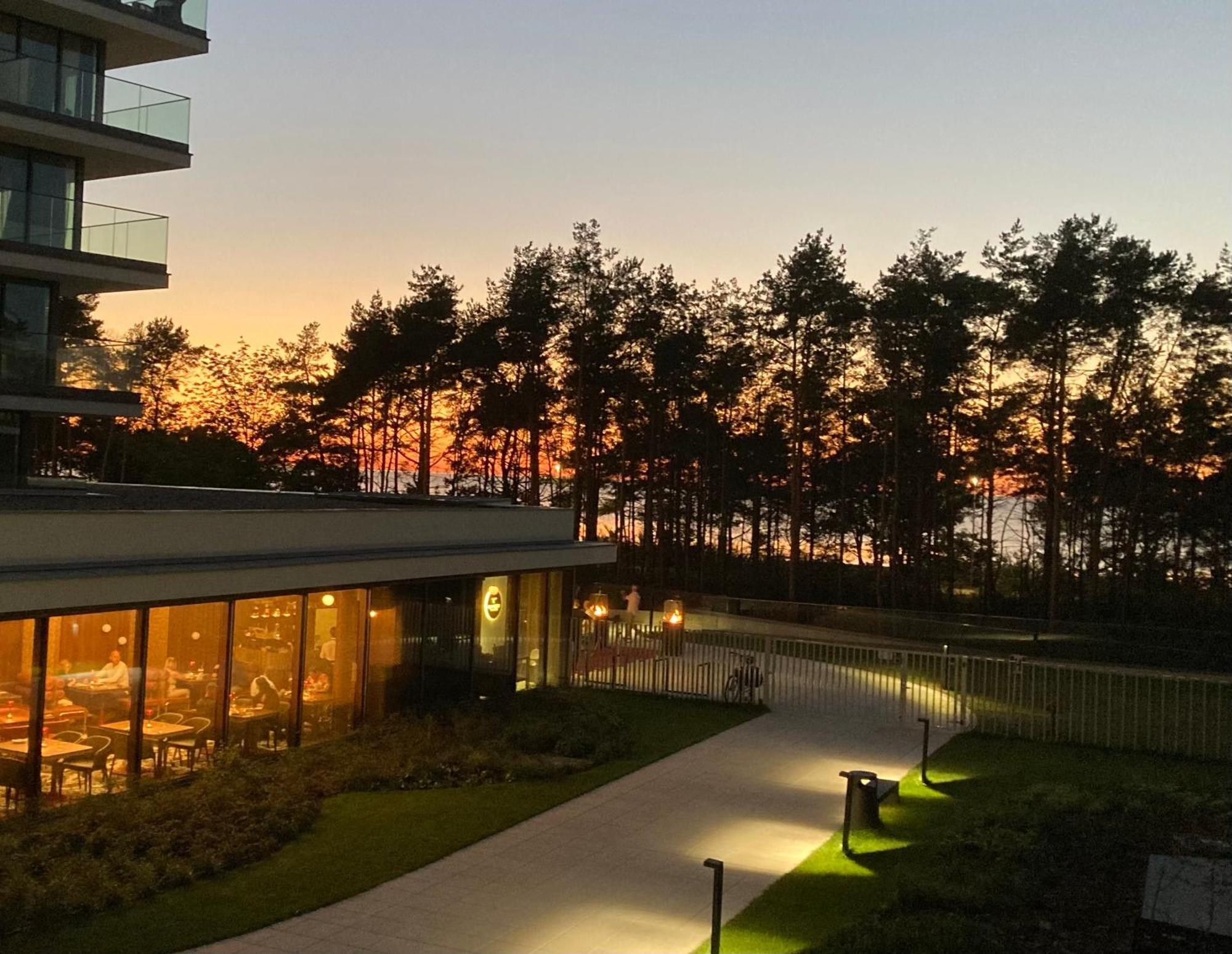 Wav E225 Apartment Miedzyzdroje Bagian luar foto