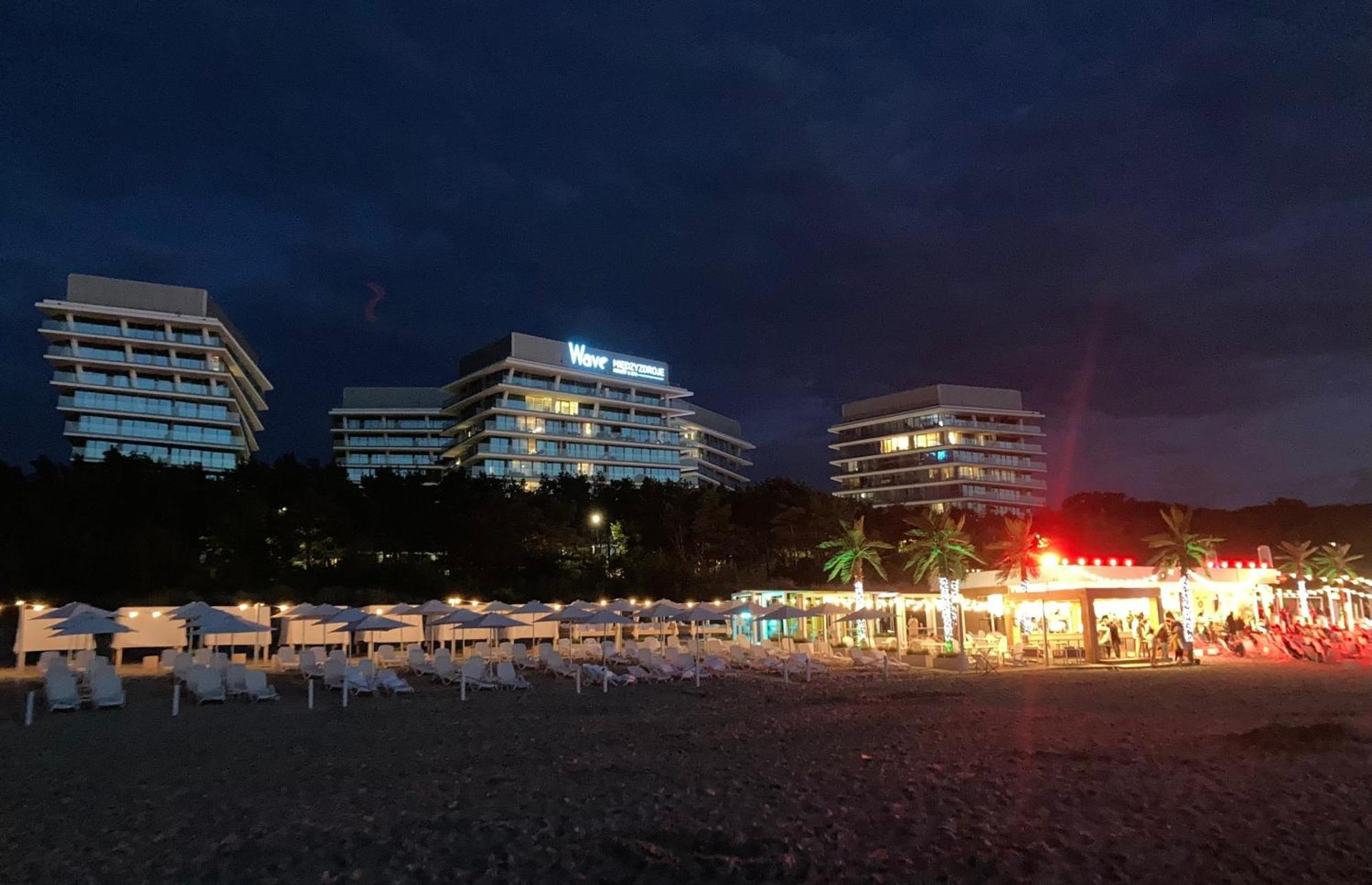 Wav E225 Apartment Miedzyzdroje Bagian luar foto